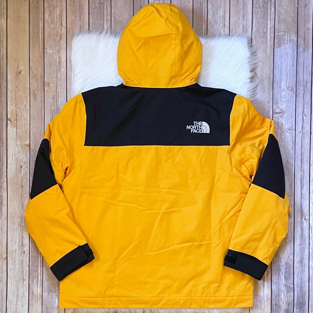 The North Face Men’s Cypress Insulated Jacket - Picture 6 of 8